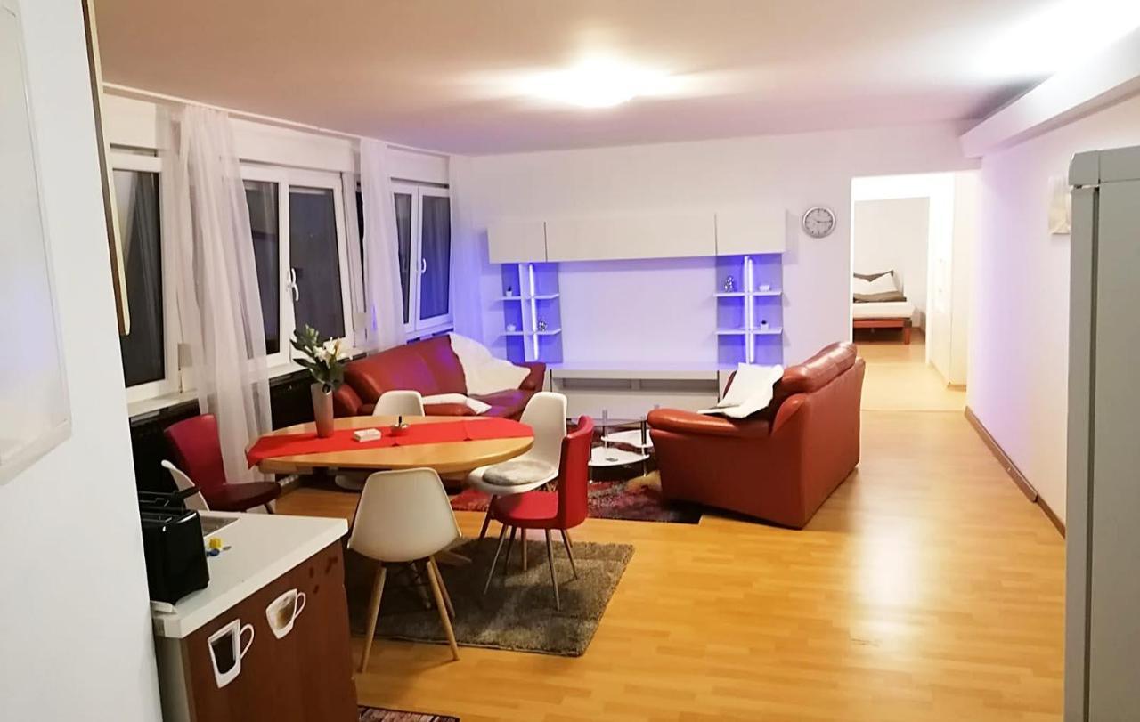 Gemütliche Apartments in Niederdorfelden Exterior foto